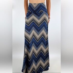 Gilli Boho Chevron Print Wide Waistband Maxi Skirt Blue Brown Medium